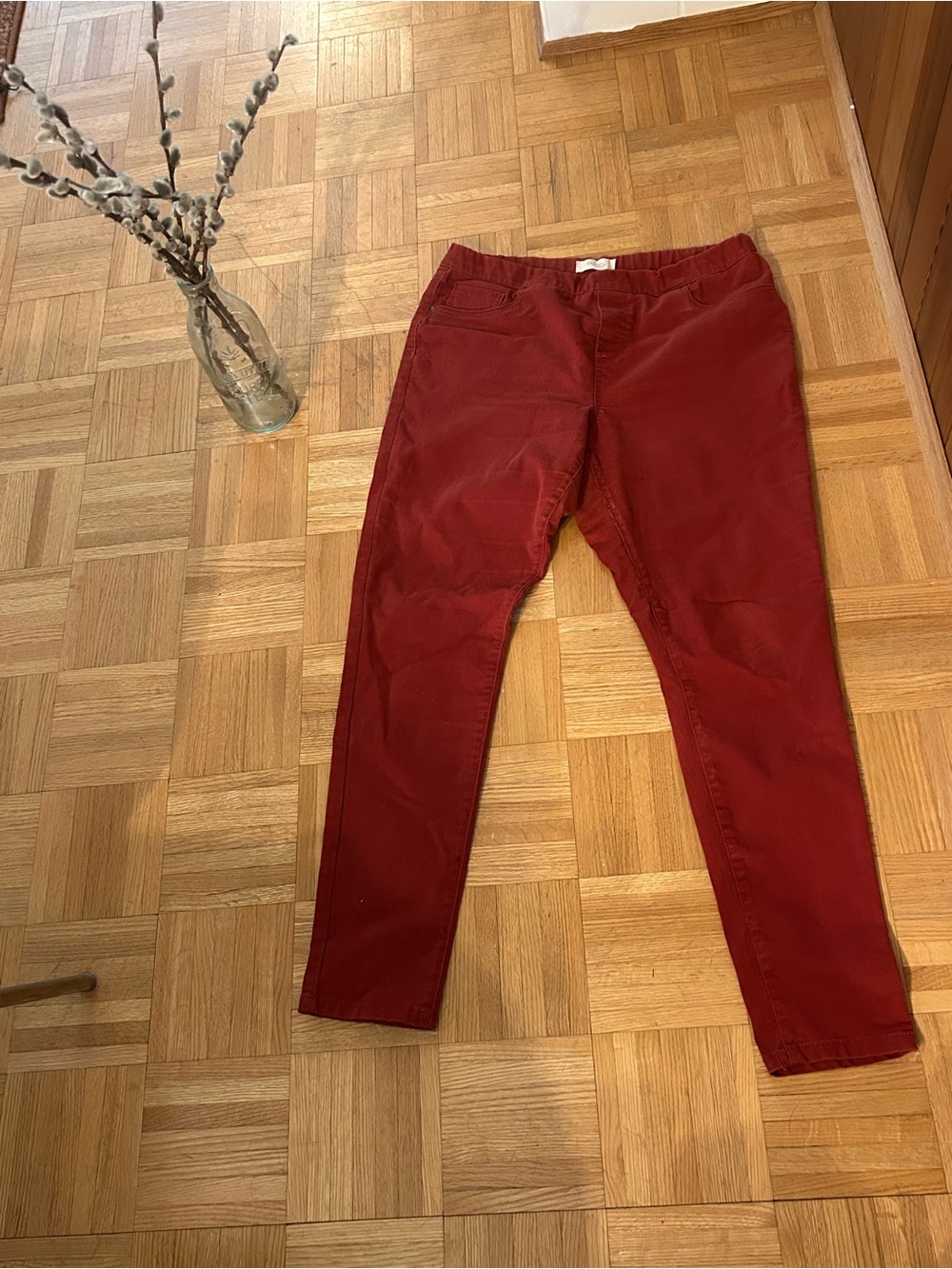 Women's Stretch Slim Pants in Deep Burgundy